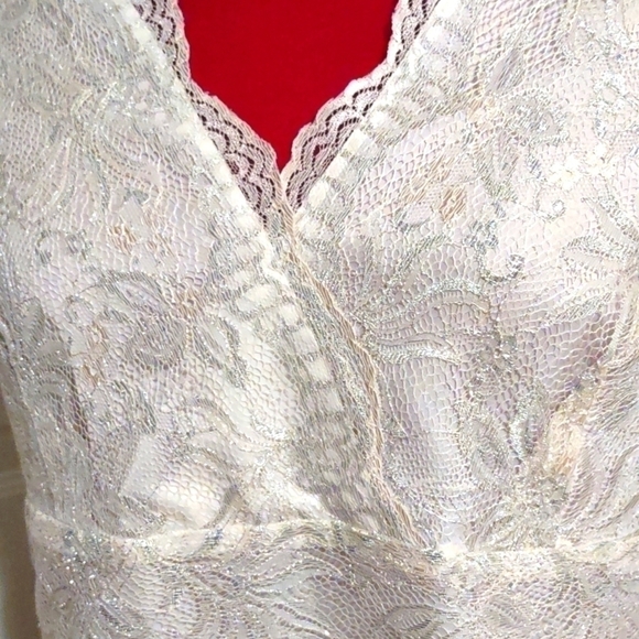 𝅺Josephine Chaus Lace Sleeveless Top Size 12 - Picture 4 of 13